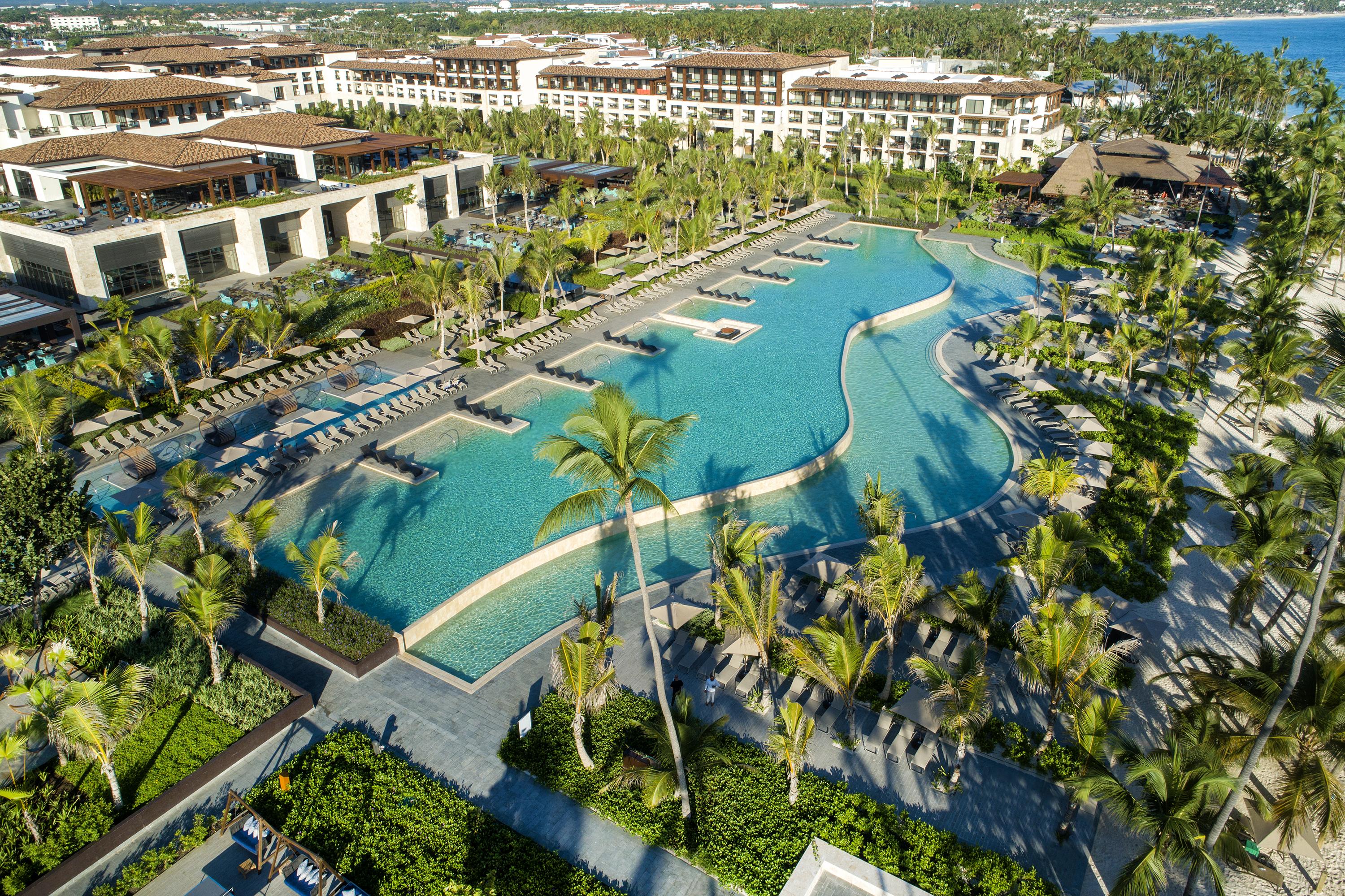 Lopesan Costa Bavaro Resort, Spa & Casino 푼타 카나 외부 사진 Aerial view of the resort